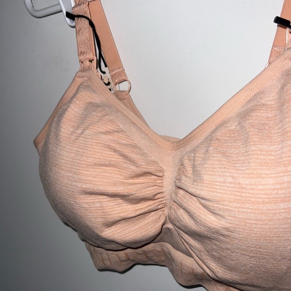 Kindred Bravely SublimeHands-Free Pumping & Nursing Bra |Kindred Bravely - Picture 6 of 11